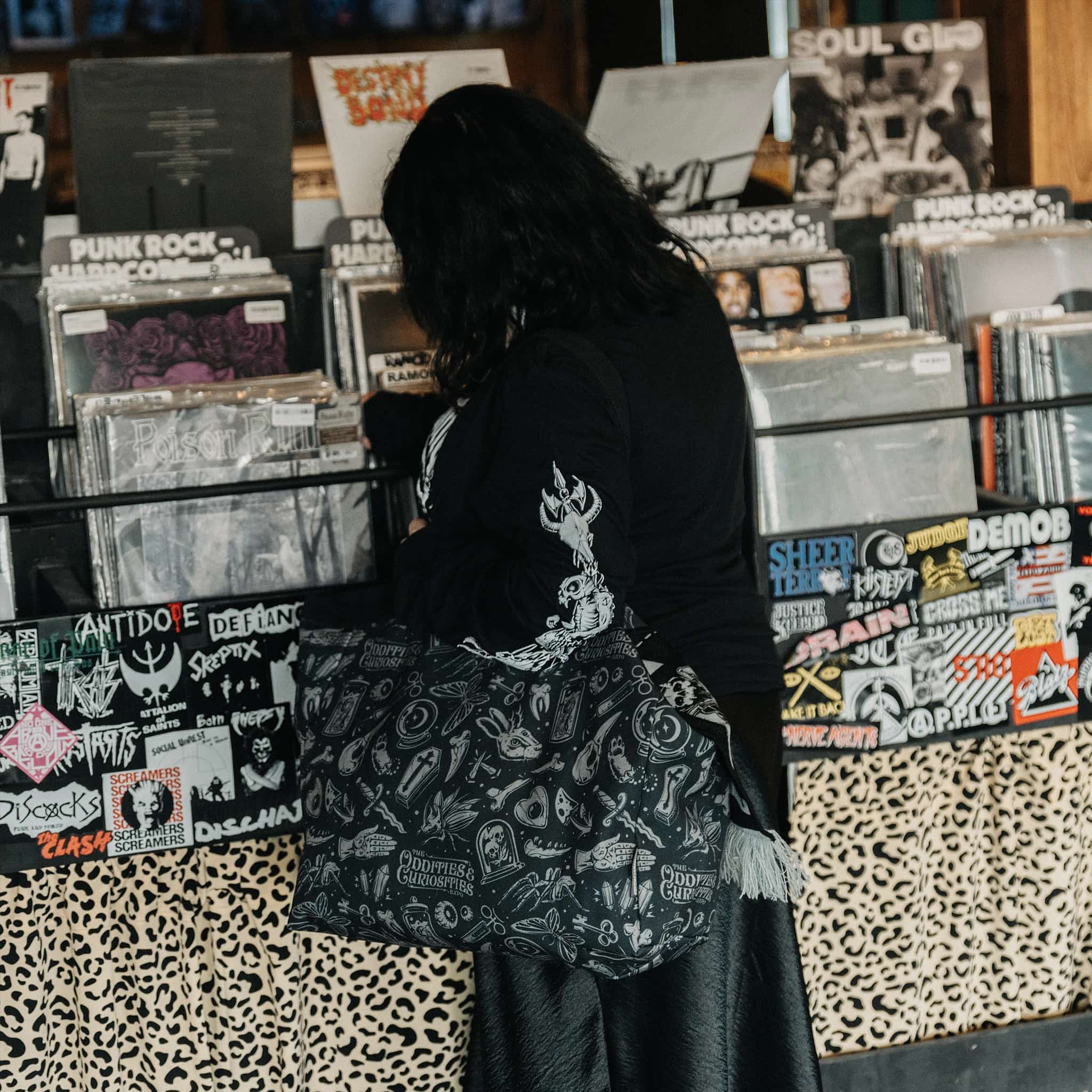 Orange/Grey Reversible Tote Bag – Oddities & Curiosities Expo Official Merch
