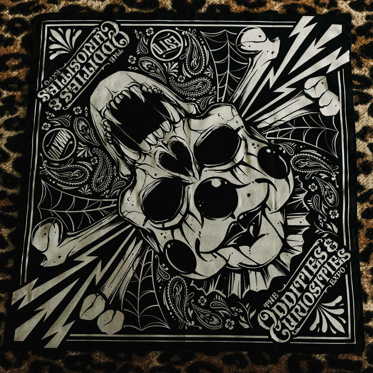 Skull / Clown Split Bandana – Oddities & Curiosities Expo Official Merch